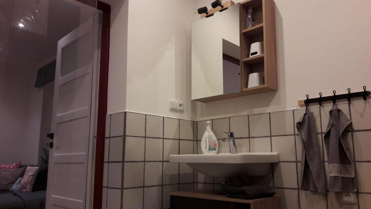 Chaloupka Pod Kanci Stezkou Nova Ves nad Nisou Εξωτερικό φωτογραφία